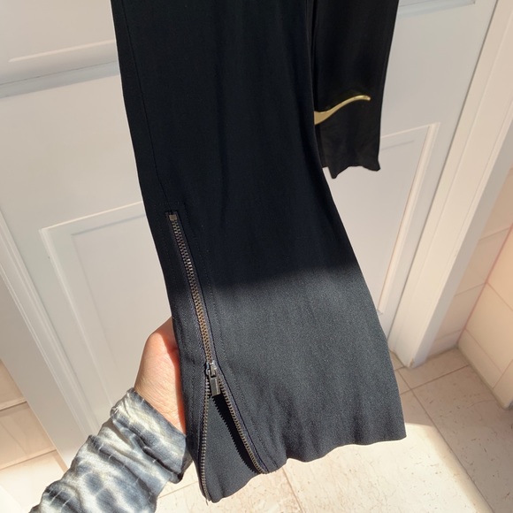 BCBG Black Trousers with Ankle Zippers - Picture 12 of 12